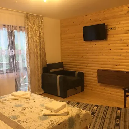 Фрай Alojamento de Turismo Selvagem Yaremche